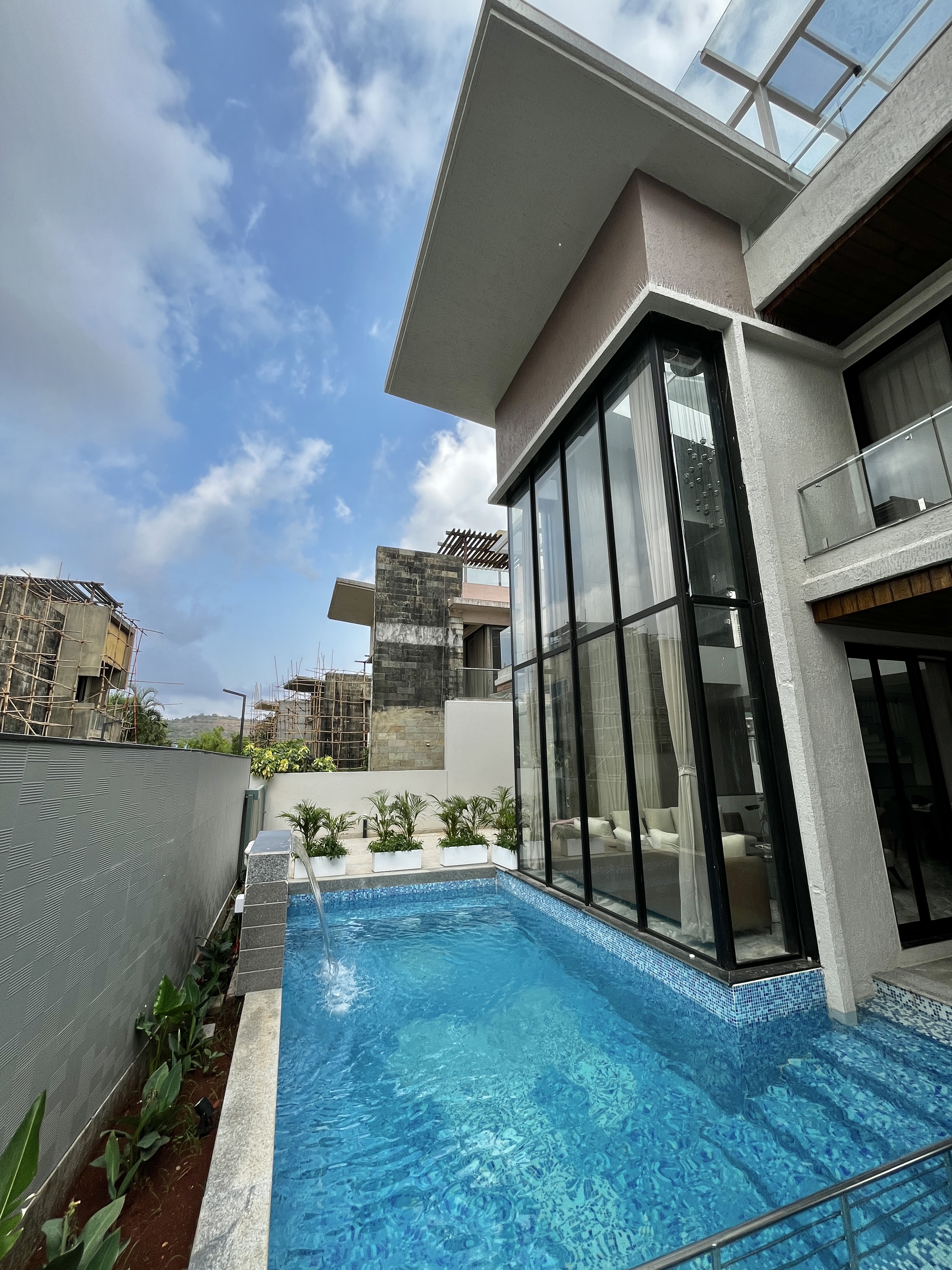 Mulberry Escape Mulberry Escape Pool (2)